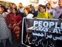 Judges Welcome to Karachi-1.JPG